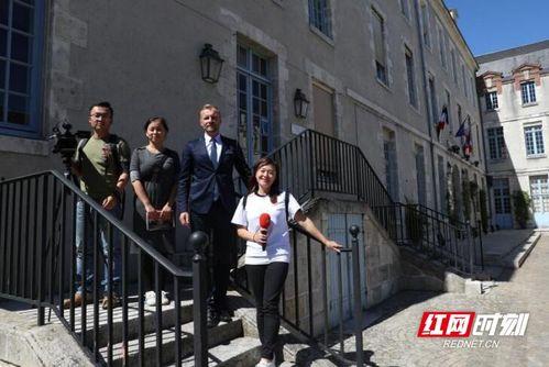 重庆高中爆料事件真相视频,揭秘背后惊人内幕